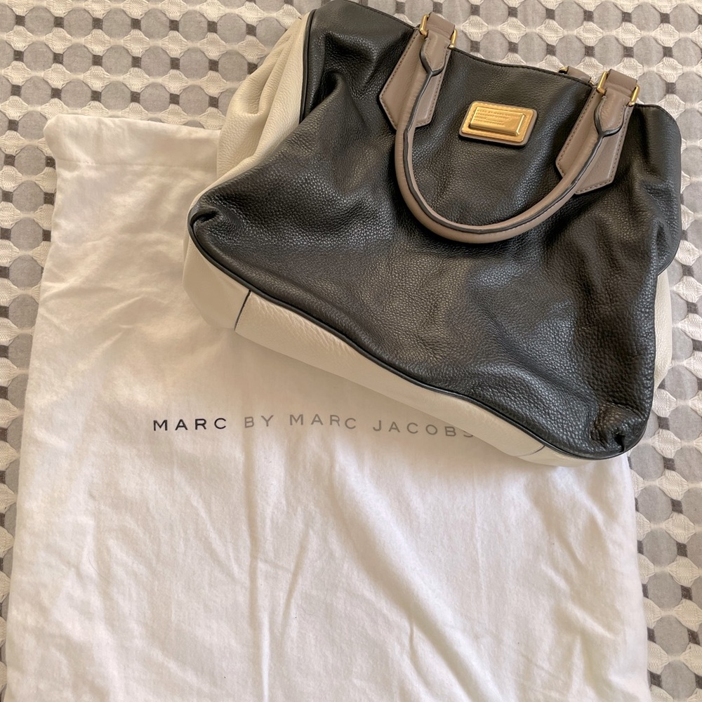 Marc By Marc Jacobs Leather bag, grey and cream